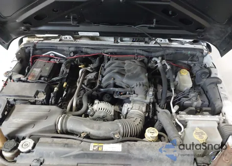 2015 Jeep Wrangler Unlimited Sport from USA, damaged, VIN 1C4BJWDG5FL768564